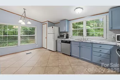 365 Sunflower Road, Statesville, NC 28625 - Photo 10