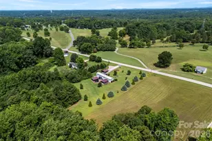 2143 Templeton Rd, Clover, SC 29710 - Photo 28