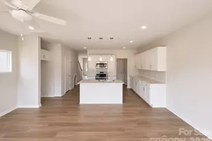 3616 Teslow Dr, Charlotte, NC 28215 - Photo 4