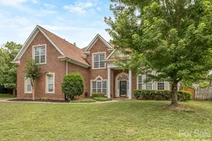 4027 Riseley Ln, Charlotte, NC 28270 - Photo 2