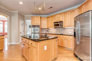 4027 Riseley Ln, Charlotte, NC 28270 - Photo 18