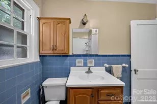 1822 W Sugar Creek Rd, Charlotte, NC 28262 - Photo 22
