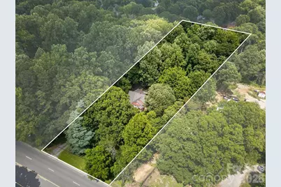 1822 W Sugar Creek Road, Charlotte, NC 28262 - Photo 6