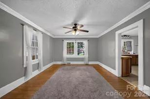 1822 W Sugar Creek Rd, Charlotte, NC 28262 - Photo 16