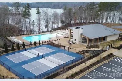 2171 Columbia Ridge, Connelly Springs, NC 28612 - Photo 2