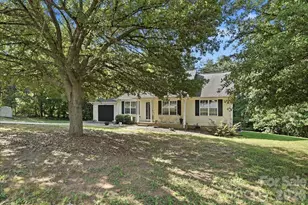 4089 Fallen Pine Rd, Sherrills Ford, NC 28673 - Photo 4