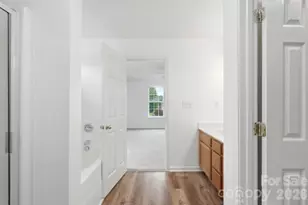 9534 Bradstreet Commons Way, Charlotte, NC 28215 - Photo 28