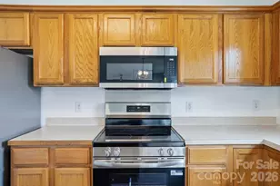 9534 Bradstreet Commons Way, Charlotte, NC 28215 - Photo 12
