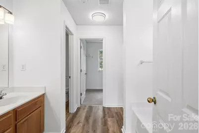 9534 Bradstreet Commons Way, Charlotte, NC 28215 - Photo 24