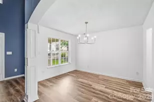 9534 Bradstreet Commons Way, Charlotte, NC 28215 - Photo 6