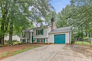 9108 Touchstone Ln, Charlotte, NC 28227 - Photo 2