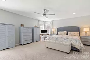 4442 Huntscroft Ln, Charlotte, NC 28226 - Photo 12