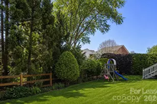 4442 Huntscroft Ln, Charlotte, NC 28226 - Photo 18