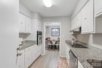 4736 Hedgemore Drive, Charlotte, NC 28209 - Photo 12