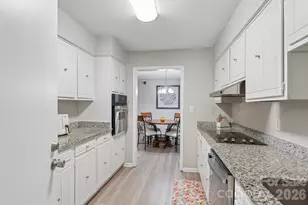 4736 Hedgemore Dr, Charlotte, NC 28209 - Photo 12
