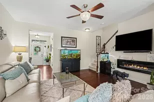 5606 Stonewells Dr, Charlotte, NC 28278 - Photo 8