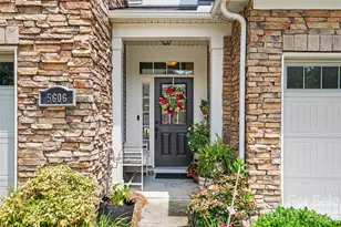 5606 Stonewells Dr, Charlotte, NC 28278 - Photo 4