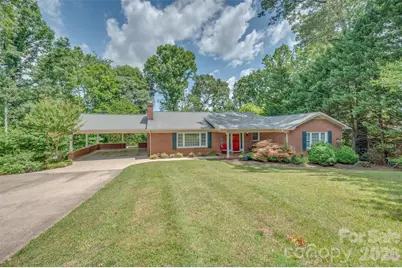 303 Elizabeth Avenue, Forest City, NC 28043 - Photo 4