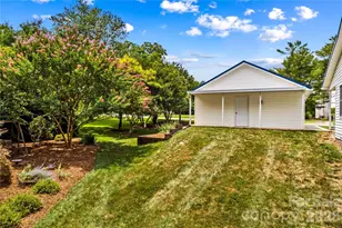 306 3rd Creek Church Rd, Cleveland, NC 27013 - Photo 16