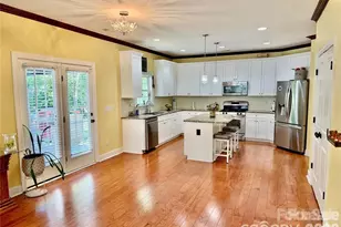 1518 Squirrel Lake Ct, Matthews, NC 28105 - Photo 18