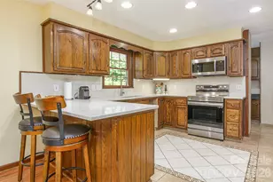 111 W Kindy Forest Dr, Hendersonville, NC 28739 - Photo 20