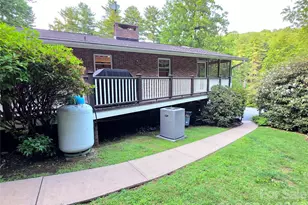 111 W Kindy Forest Dr, Hendersonville, NC 28739 - Photo 36