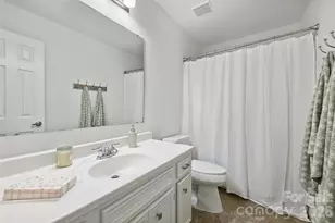 11114 Sevilla Ct, Charlotte, NC 28226 - Photo 16