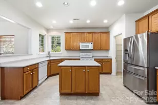 2330 Harvester Ave, Fort Mill, SC 29708 - Photo 12