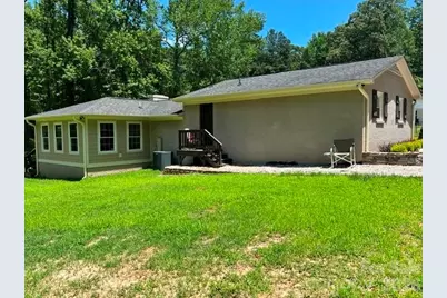 903 N 8th Street, Bessemer City, NC 28016 - Photo 4