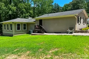 903 N 8th St, Bessemer City, NC 28016 - Photo 4