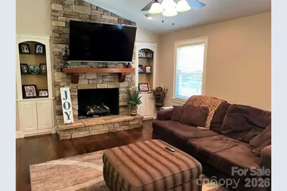 903 N 8th Street, Bessemer City, NC 28016 - Photo 6