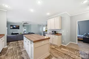 2460 Buffalo Hills Dr, Concord, NC 28025 - Photo 8
