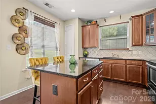 5610 Turtleback Ct, Charlotte, NC 28269 - Photo 16