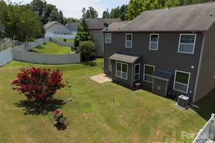 5610 Turtleback Ct, Charlotte, NC 28269 - Photo 36