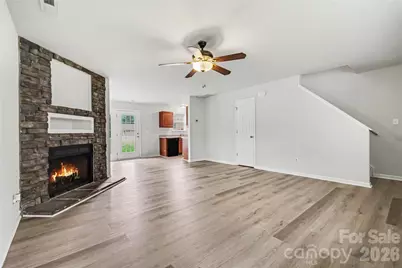 5626 Graypark Drive, Charlotte, NC 28269 - Photo 6
