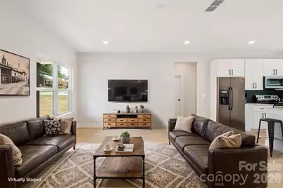315 W Chestnut Street, Stanley, NC 28164 - Photo 2