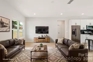315 W Chestnut St, Stanley, NC 28164 - Photo 2