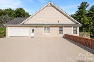 19 Thornapple Dr, Hendersonville, NC 28739 - Photo 30