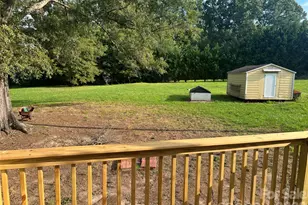 373 Griggs Rd, Clover, SC 29710 - Photo 6