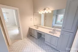 3711 Surry Ridge Ct, Charlotte, NC 28210 - Photo 16