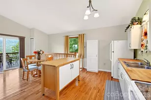 40 E Valley View Dr, Marion, NC 28752 - Photo 10