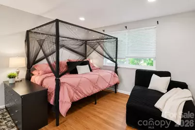 7329 Hounslow Lane, Charlotte, NC 28213 - Photo 20