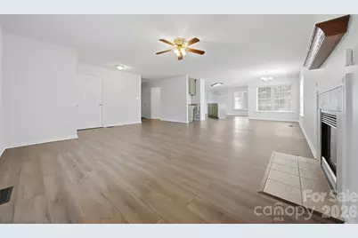 2436 29th Avenue Court NE, Hickory, NC 28601 - Photo 4