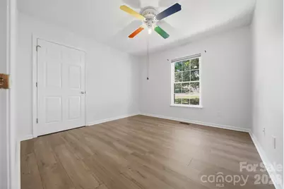 2436 29th Avenue Court NE, Hickory, NC 28601 - Photo 14
