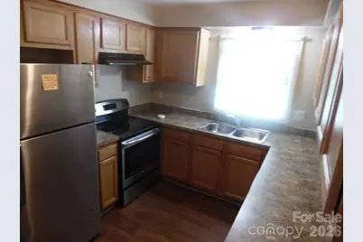 6311 Coach Hill Lane, Charlotte, NC 28212 - Photo 4