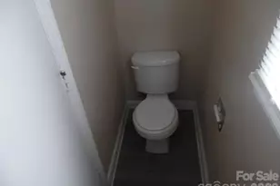 6311 Coach Hill Ln, Charlotte, NC 28212 - Photo 6