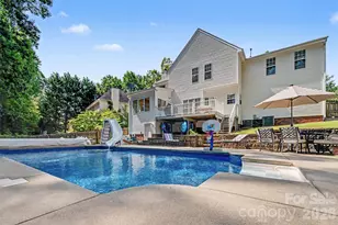 1421 Moonstone Dr, Matthews, NC 28105 - Photo 30