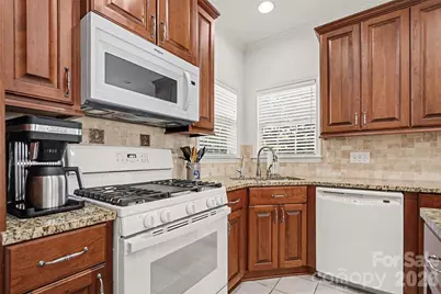 1421 Moonstone Drive, Matthews, NC 28105 - Photo 10
