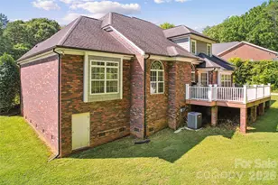 9517 Truelight Church Rd, Charlotte, NC 28227 - Photo 10