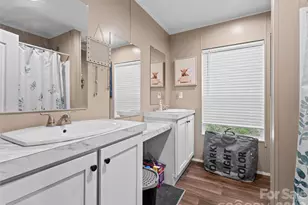64 Tupper Ln, Hendersonville, NC 28792 - Photo 24